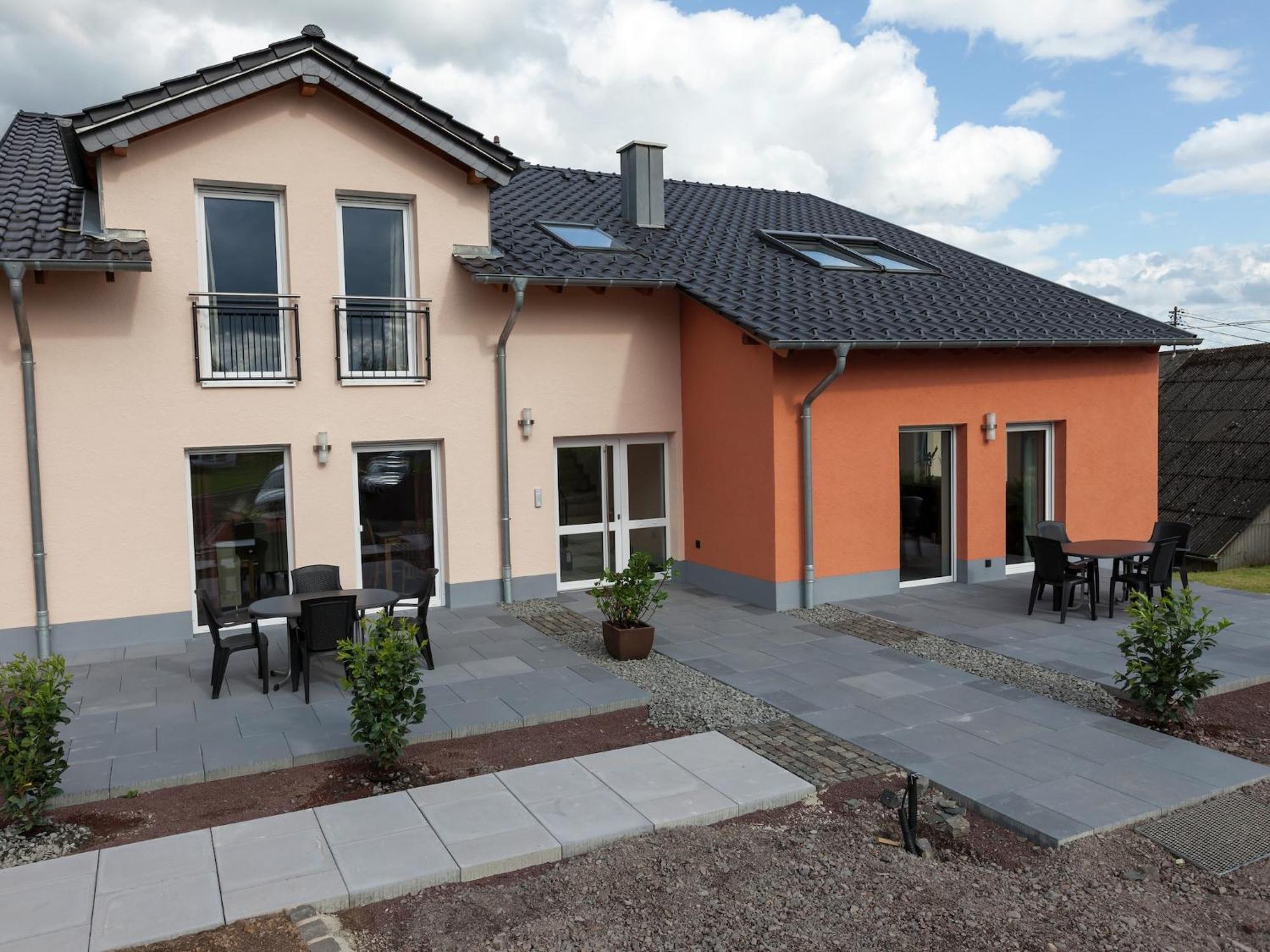 Lovely Modern Apartment With Private Terrace Ellscheid Luaran gambar